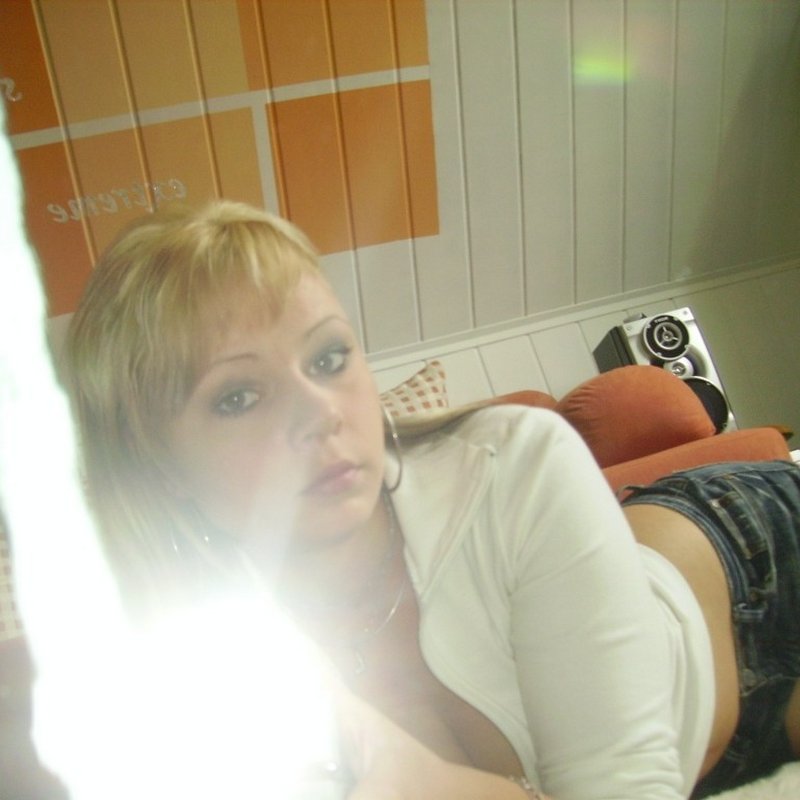 Reine 35 Escort Castelnau-le-Lez