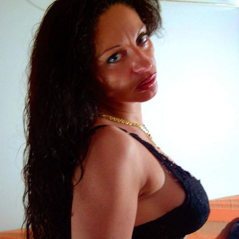 Josèphe 23 Escort Verneuil-en-Halatte