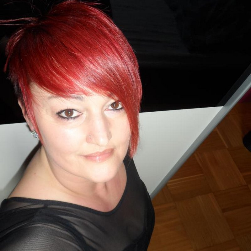 Nina  23 Escort Nemours