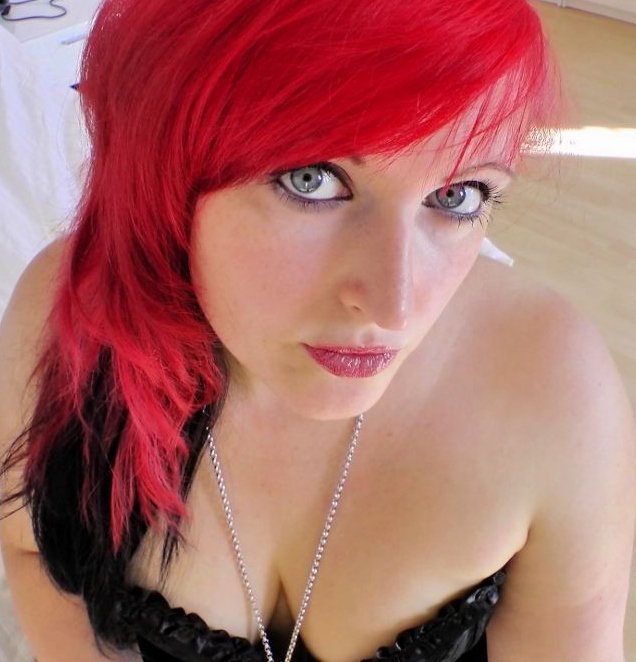 Ouida 29 Escort Montreuil-le-Gast