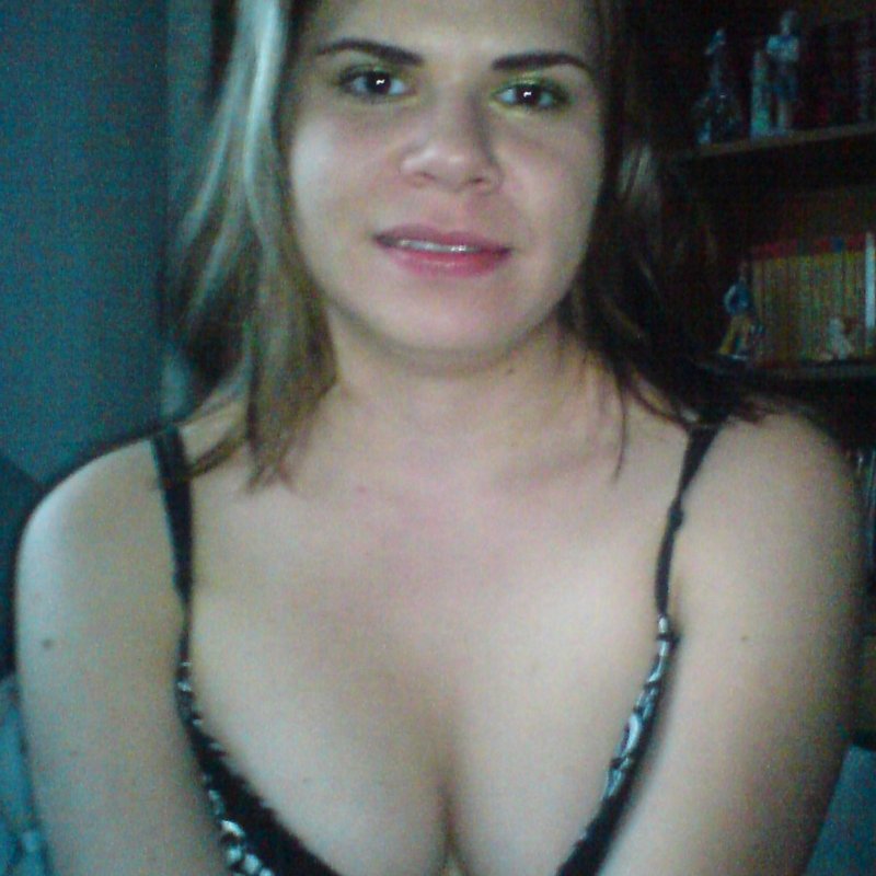 Vivien 25 Escort girl Porh-Guer