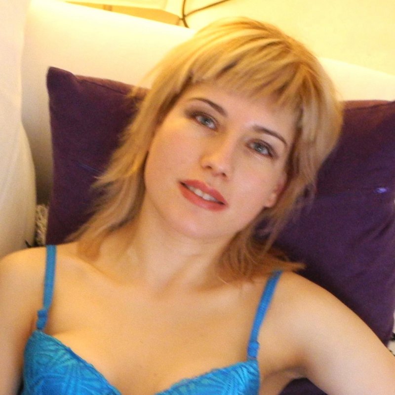 Georgine 22 Rencontre escort Levallois-Perret