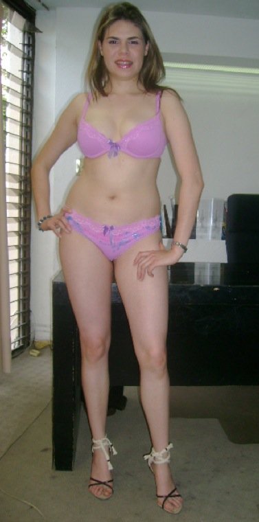 Ambre 28 Escortes sensuelles Saint-Christophe